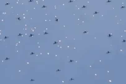 Geleceğin savaş senaryosu: Dron sürülerine karşı zorlu savunma tatbikatı