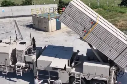 Gök Vatan'ın çelik kalesi SİPER'den tam isabet: 'Süper Şimşek'i havada tuzla buz etti