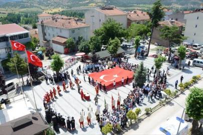 Göynücek'te öğrenciler bahar şenliğinde buluştu