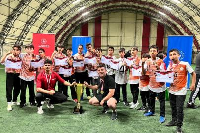 Hacı Bayram Veli Spor Ortaokulu krikette Türkiye şampiyonu oldu
