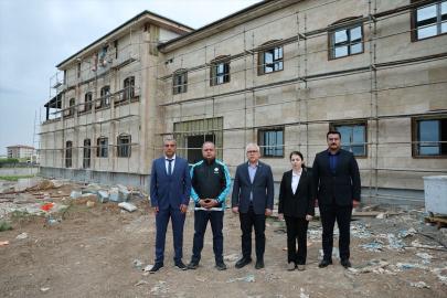 Hafik Devlet Hastanesi açılışa hazırlanıyor
