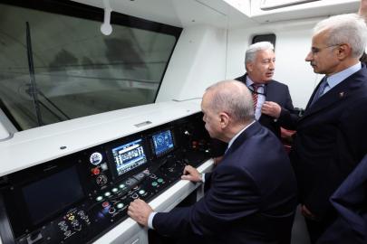 Halkalı-Arnavutköy metrosunu ilk gününde 10 bin kişi kullandı