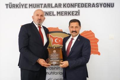 Hatay Valisi Masatlı'ya 'Asrın Valisi' ödülü