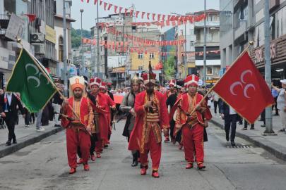İcazet merasiminde mehter takımlı yürüyüş
