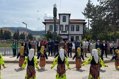 İhsangazi Halk Eğitim Merkezi Yıl Sonu Sergisi açıldı
