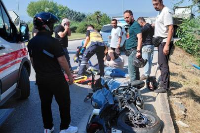 İnegöl'de TIR motosikleti altına aldı: 1 ağır yaralı