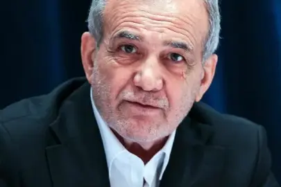İran Cumhurbaşkanı Pezeşkiyan: Katar’da bloke edilen 6 milyar dolar İran’a iade edilecek