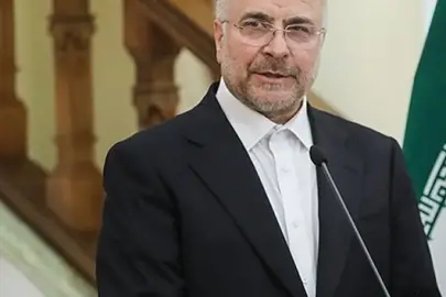 İran Meclis Başkanı Kalibaf: Deniz ablukasının uygulanması ABD'nin ateşkese bağlı kalmadığının açık kanıtı