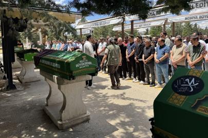 Isparta'da devrilen midibüste hayatını kaybeden kadın Konya'da defnedildi