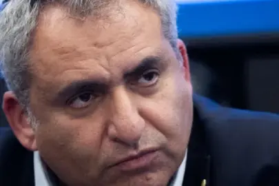 İsrail kabinesinden çarpıcı çıkış: "Trump'a 'hayır' diyemeyen başbakan olmamalı"