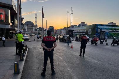 İstanbul polisinden kent genelinde "huzur" uygulaması