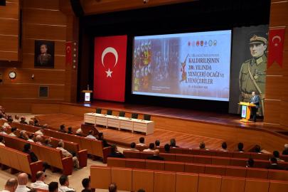 İstanbul'da 'Yeniçeriliğin kaldırılışının 200'üncü yılında 2'nci Türk Askeri Tarih Kongresi' başladı