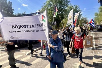 İsveç'te, İsrail'in Filistin ve Lübnan saldırıları protesto edildi
