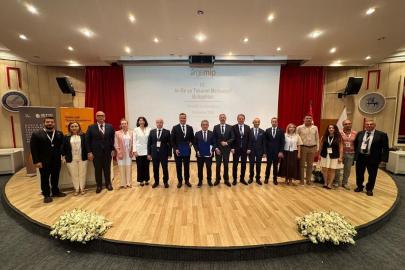 İzmir’de AR-GE Merkezleri Buluşması