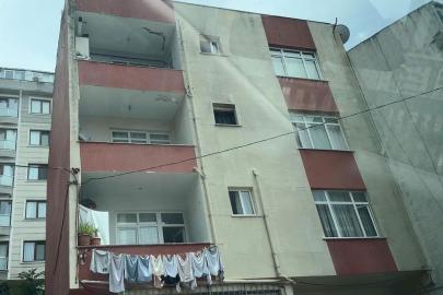 Kağıthane’de uyuşturucu deposuna çevrilen aile binasına baskın: Peçeteye sarıp yutuyoruz