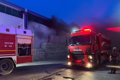 Kahramanmaraş'ta tekstil fabrikasında yangın çıktı