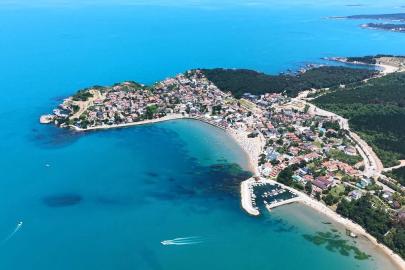Kandıra sahilleri turkuaz renge büründü
