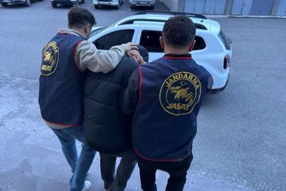 Kars'ta hakkında 42 yıl hapis cezası bulunan firari hükümlü yakalandı
