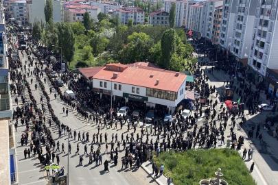 Kars'ta matem yürüyüşü