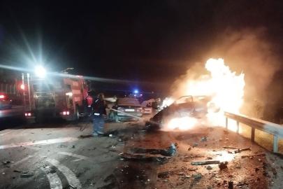 Kayseri'de 3 otomobil çarpıştı: 1 ölü, 5 yaralı