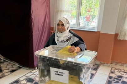 Kayseri'de 5 mahallede muhtarlık seçimi için sandık kuruldu