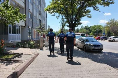 Kayseri'de zabıtalar marketlerde denetim yaptı