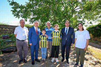 Kırklareli Valisi Turan, "Aile ve Nüfus On Yılı" kapsamında ziyaretlerini sürdürüyor