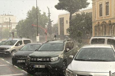 Kırklareli'nde sağanak ve dolu etkili oldu