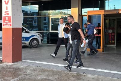 Konya'da araçlarında uyuşturucu ele geçirilen 2 şüpheli tutuklandı
