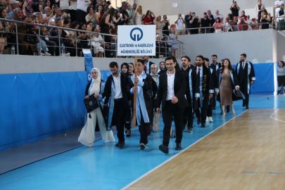 KTÜ Of Teknoloji Fakültesi'nde mezuniyet töreni yapıldı