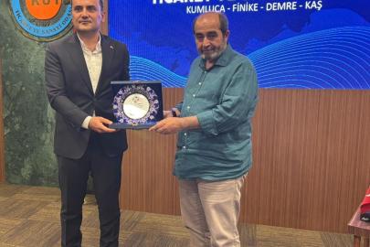 Kumluca'da "Kalpten Kalbe Bir Buluşma" konferansı düzenlendi