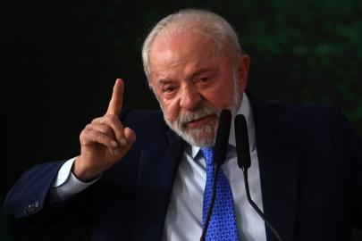 Lula: Trump'ın Brezilya'ya Yönelik Gümrük Vergilerini Artırma Hamlesi Pervasızca
