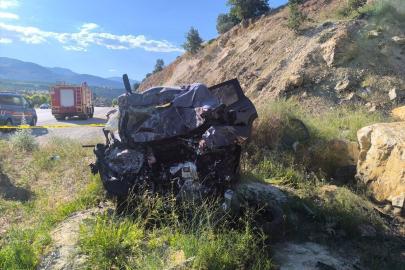 Malatya'da devrilen otomobilin sürücüsü öldü