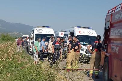 Manisa'da özel halk minibüsü devrildi: 6 yaralı