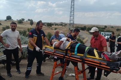 Mardin'de otomobil ile çarpışan motosikletin sürücüsü yaralandı