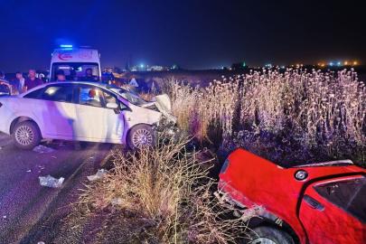 Mardin'de otomobiller çarpıştı: 1 ölü, 4 yaralı