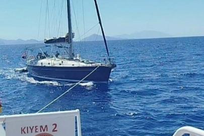 Marmaris'te makine arızası nedeniyle sürüklenen tekne kurtarıldı