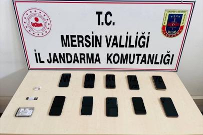 Mersin'de dolandırıcılık yaptıkları iddiasıyla 2 zanlı tutuklandı