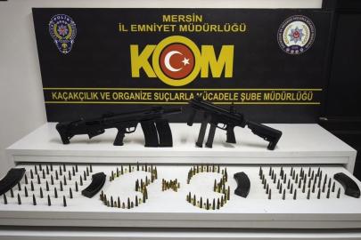 Mersin'de organize suç örgütüne yönelik operasyonda yakalanan 7 şüpheli tutuklandı