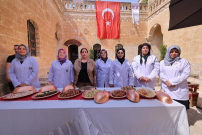 Midyat mutfağı ve el sanatları, kadın emeğiyle turizme kazandırılıyor