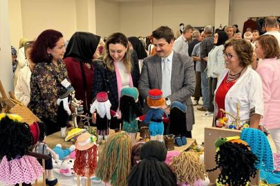 Nallıhan Halk Eğitim Merkezi'nin yıl sonu sergisi açıldı