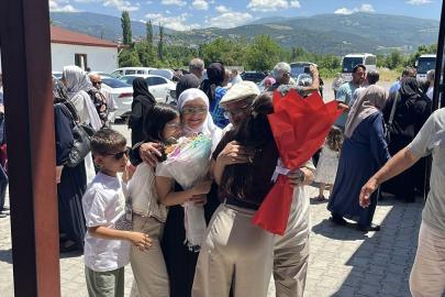 Niksarlı hacılar kutsal topraklardan döndü