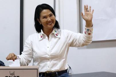 Peru'da Devlet Başkanlığı Seçimini Keiko Fujimori Önde Tamamladı
