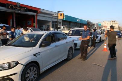 Reyhanlı'da polis ekiplerince asayiş ve trafik uygulaması yapıldı