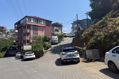 Sağlık çalışanı evinde ölü bulundu