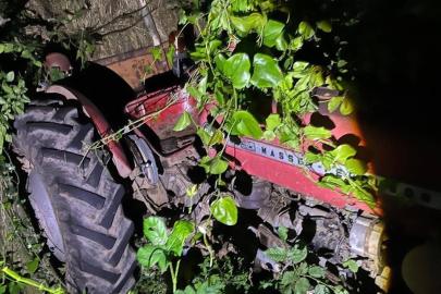 Samsun'da durdurmaya çalıştığı traktörün altında kalan kişi öldü