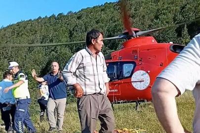 Samsun'da Traktör Devrildi: Muhtar Ambulans Helikopterle Hastaneye Kaldırıldı