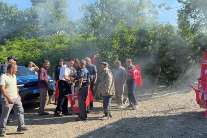 Samsun'da vatandaşlardan jandarmaya sürpriz kutlama