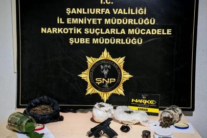 Şanlıurfa'da uyuşturucu operasyonlarında 5 zanlı yakalandı