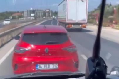 Silivri'de ambulansa yol vermeyen sürücü kamerada